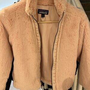 Patagonia Women's Teddy Jacket - Soft Pink